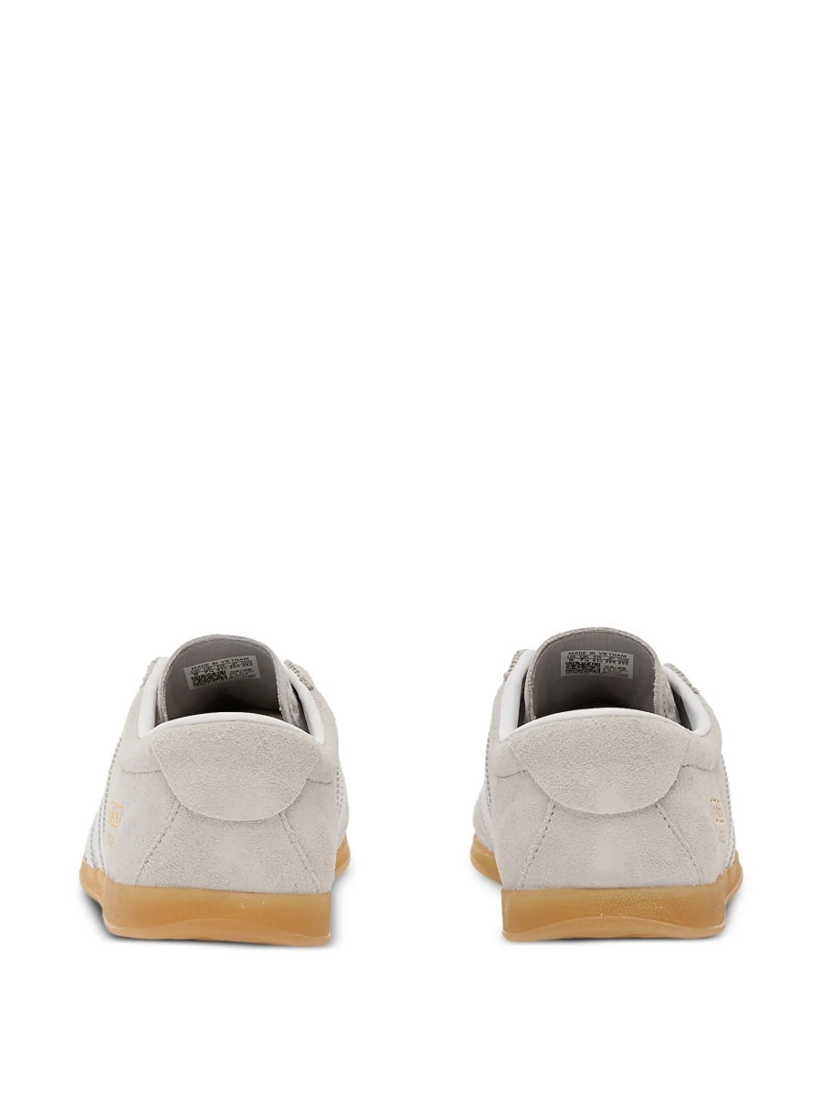 Sneakers adidas Originals gri din piele intoarsa - Img 3