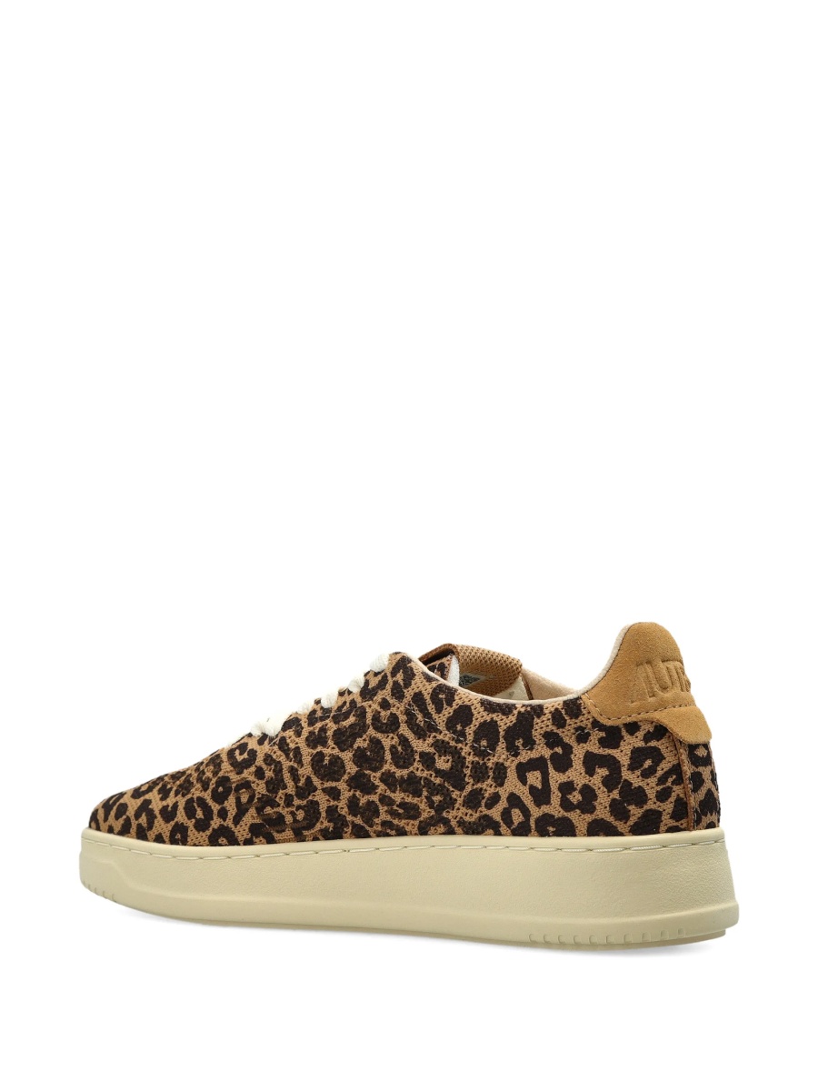 Sneakers AUTRY maro din material textil - Img 4