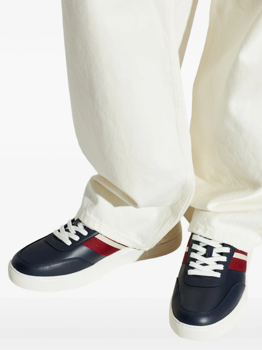 Sneakers Bally albastri din piele - Img 5