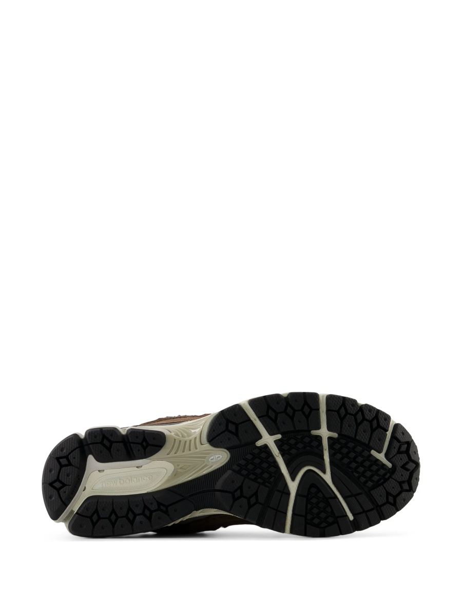 Sneakers New Balance maro din piele intoarsa si plasa - Img 4
