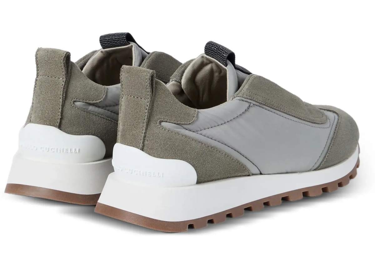 Sneakers with Precious Detail - Img 3