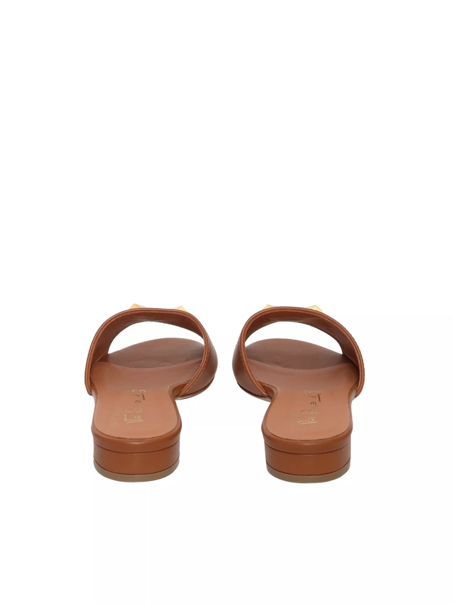 Brown leather slippers - Img 3