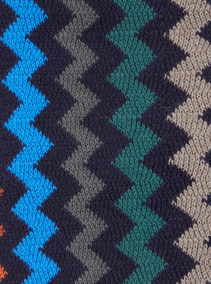 Esarfa multicolor Scarf with all-over Zig Zag motif and fringed edge in wool and fabric blend for men - Img 3