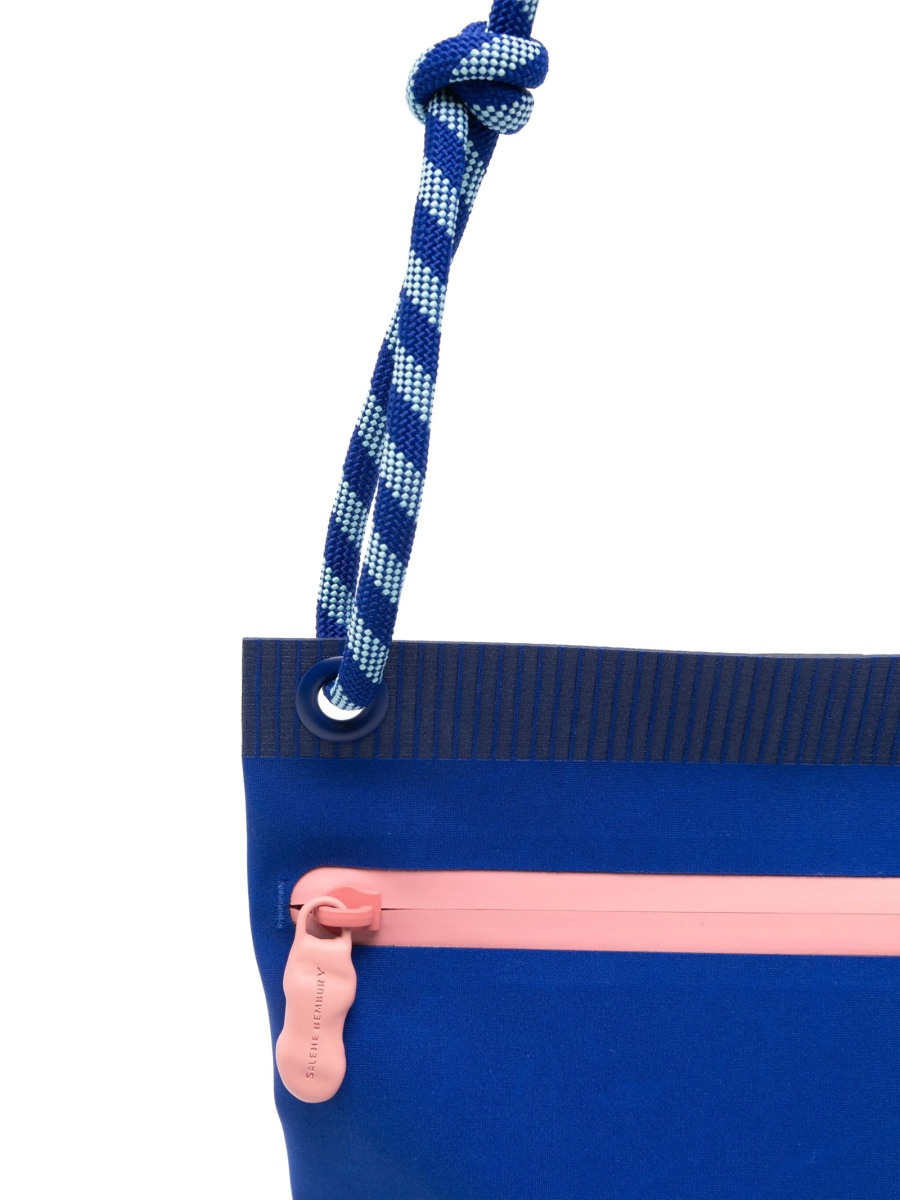 Geanta tip postas Moncler albastra din elastan si poliamida - Img 4