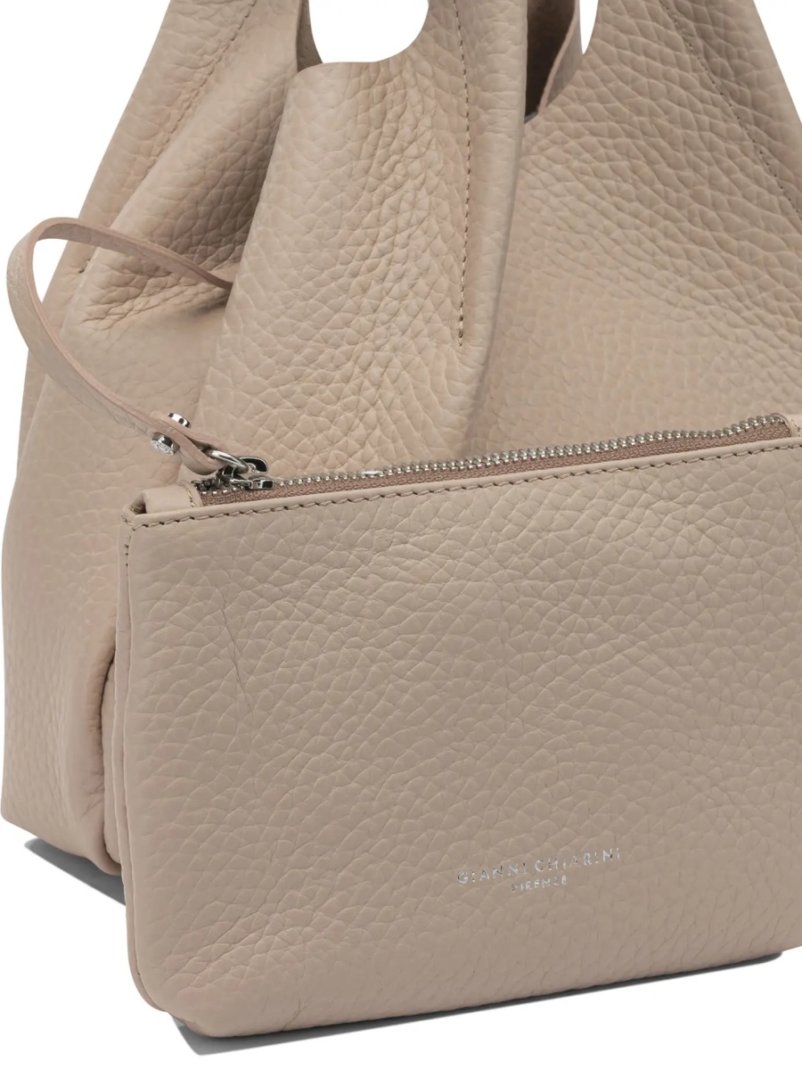 Handbags - Img 4