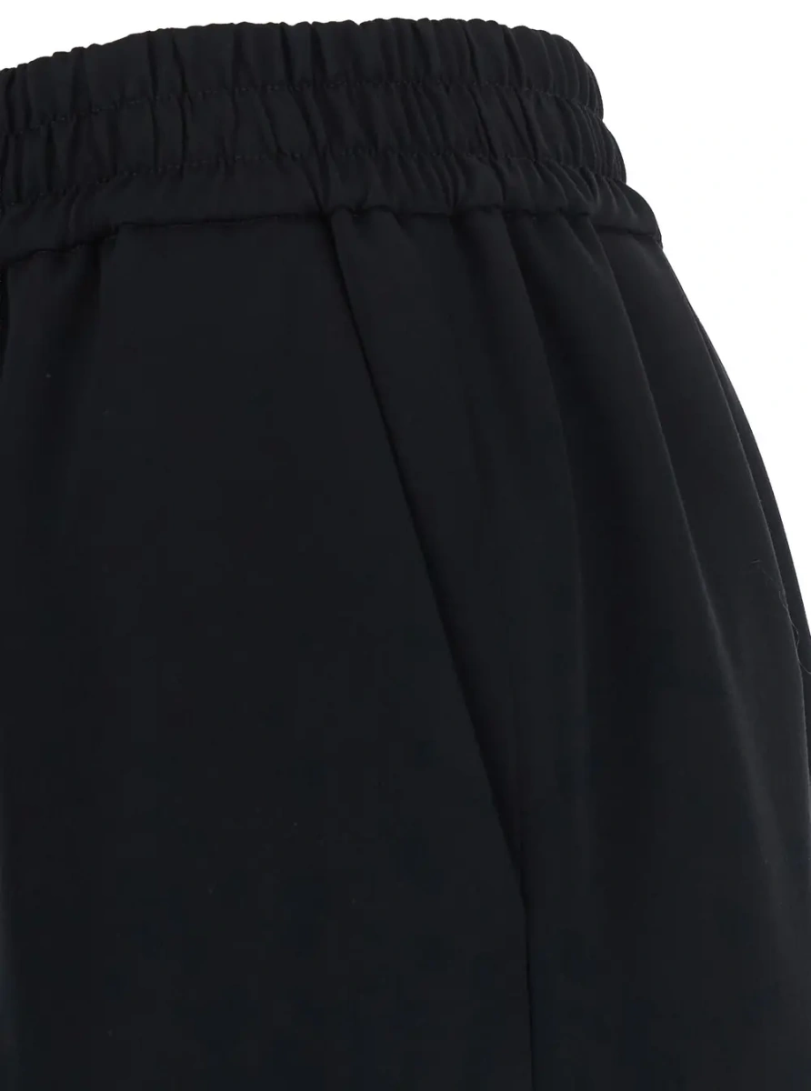 Pantaloni Black Pants with Elastic Waist. They feature a relaxed silhouette and side pockets. In Tech Fabric. Black. Women. - Img 3
