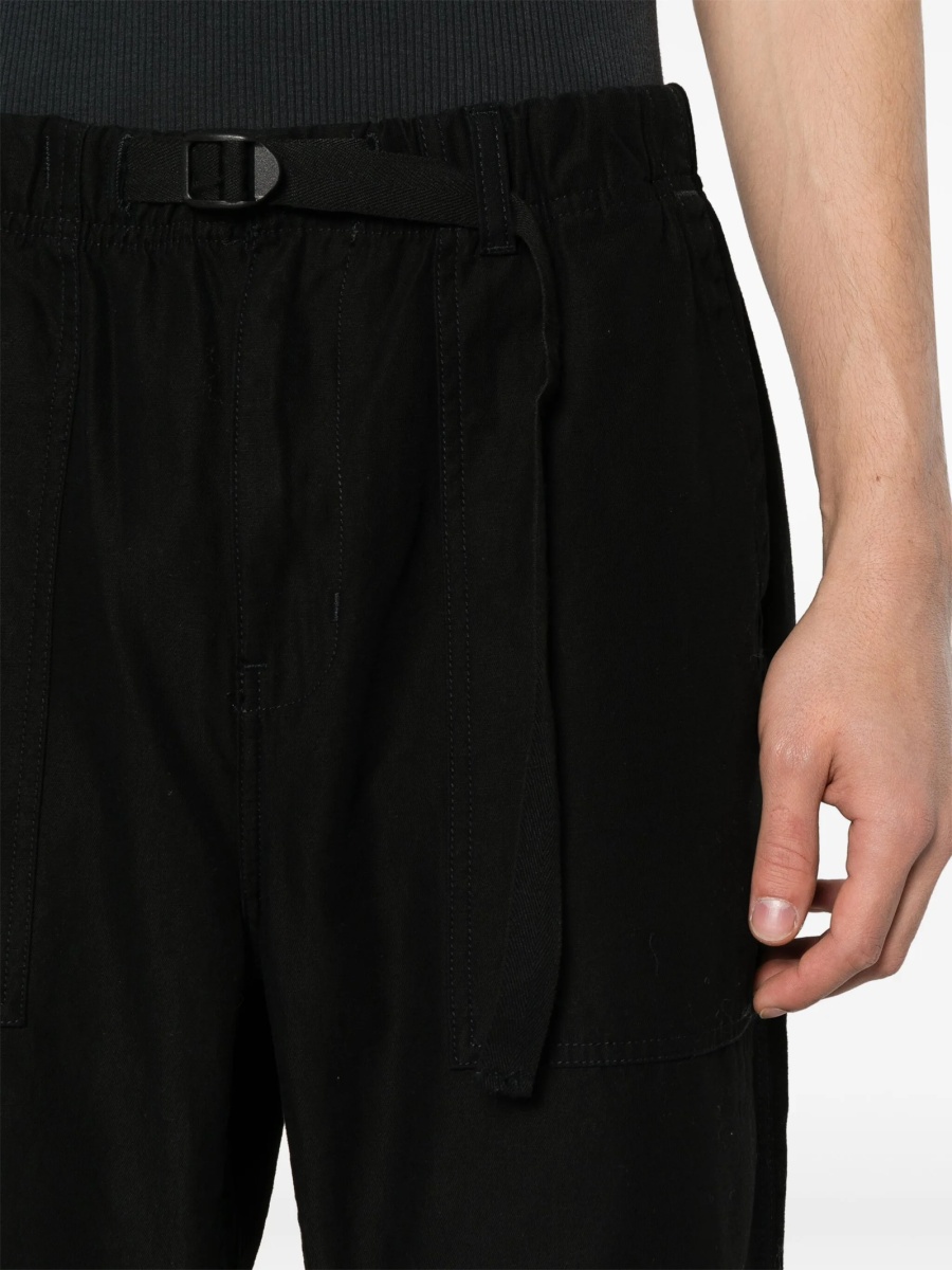 Pantaloni conici Carhartt negri din bumbac - Img 5