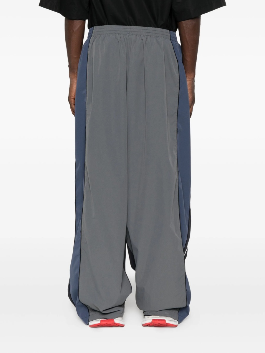 Pantaloni de trening Balenciaga gri - Img 4