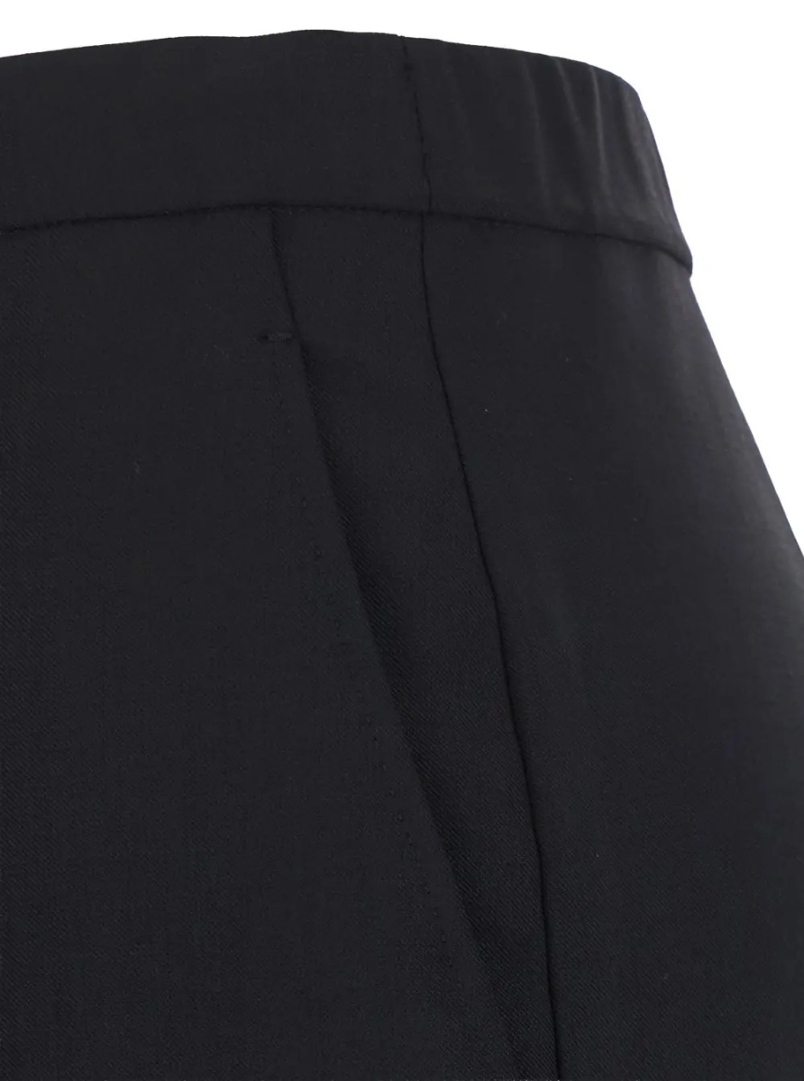 Pantaloni Pants with pockets and straight hem in black tech fabric for women - Img 3