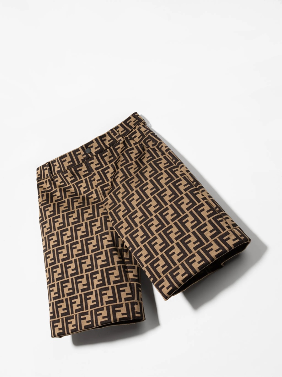 Pantaloni scurti Fendi maro - Img 2