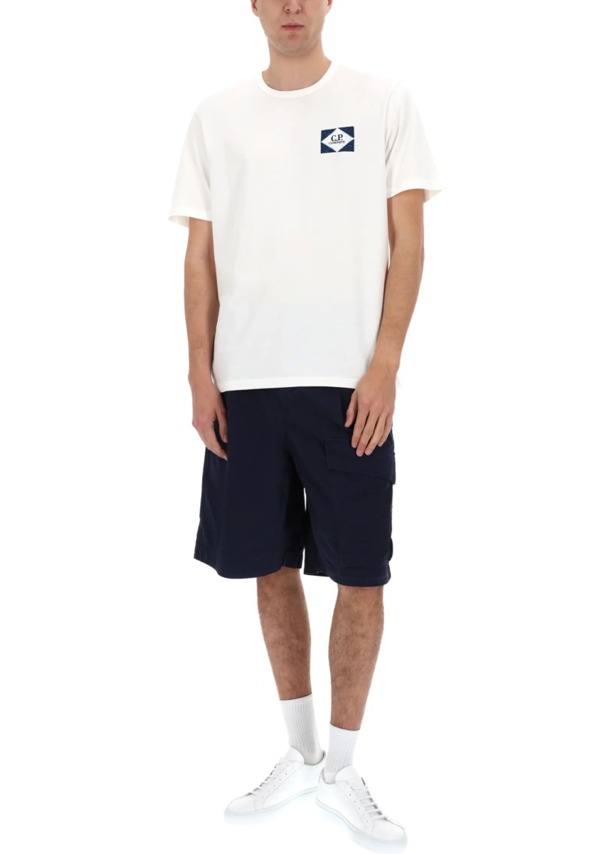 Pantaloni Shorts Cargo Con Patch Logo - Img 2