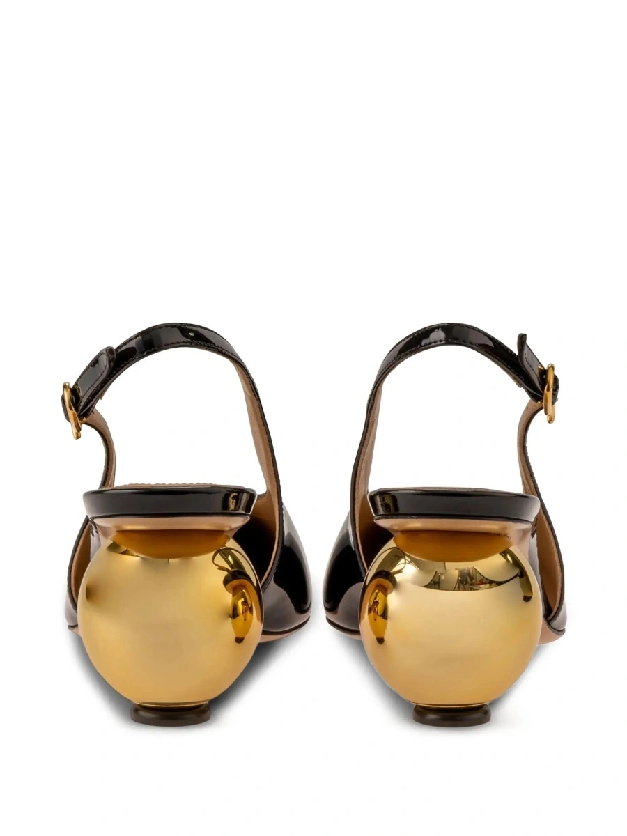 Pantofi cu toc Ferragamo negri din piele lacuita - Img 6