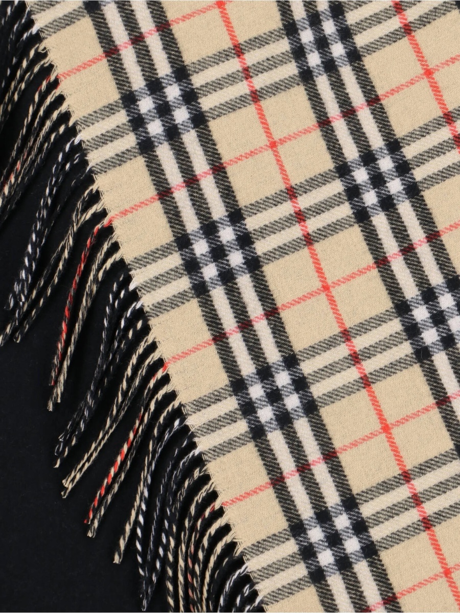 Poncho Burberry negru - Img 3