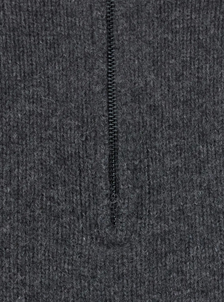 Pulover CRASSO is a sweater with a V-neck and long sleeves in gray for women - Img 3