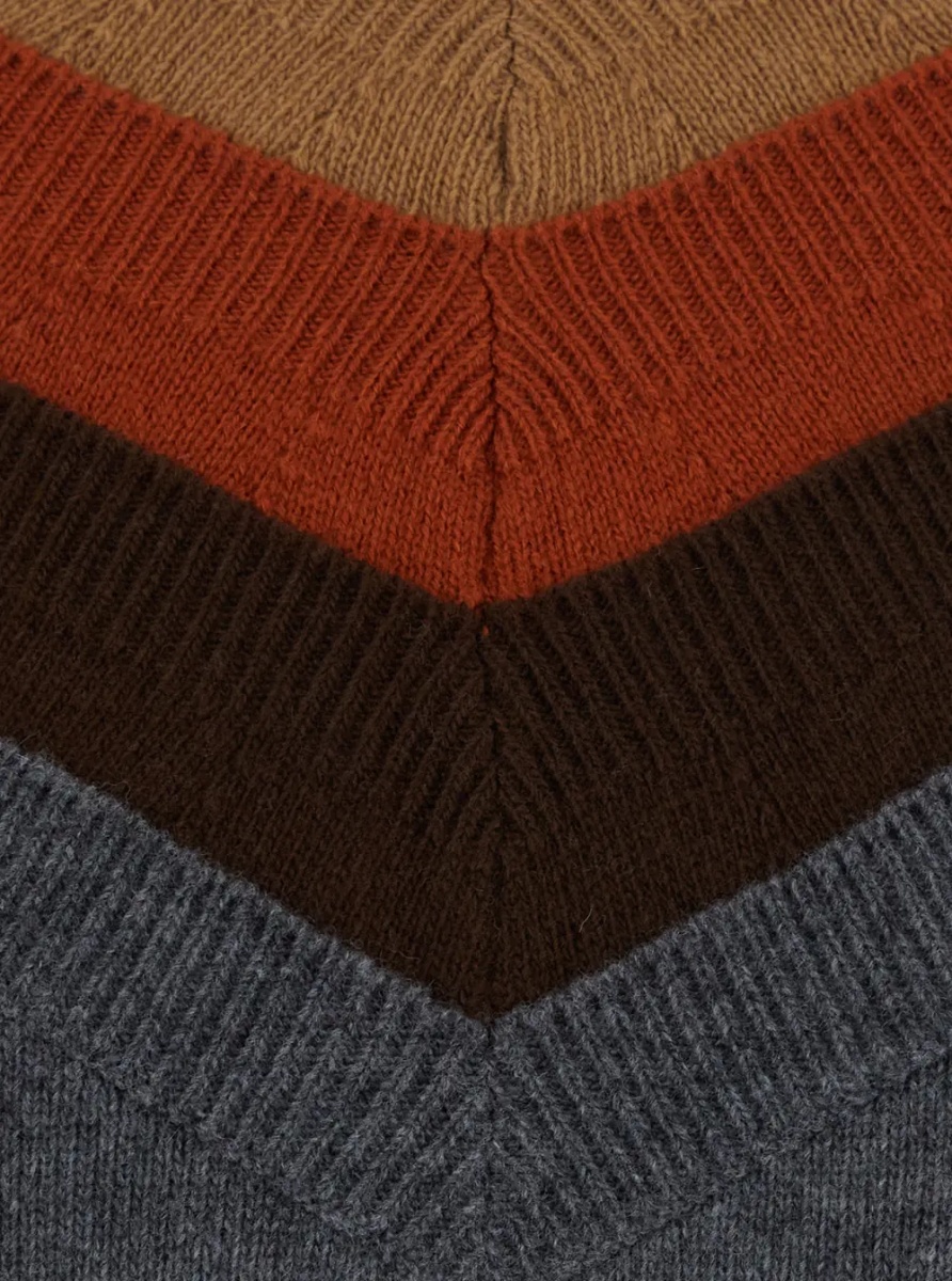 Pulover Gray Sweater with Triple Neck and Ribbed Trims in Wool for Women - Img 3