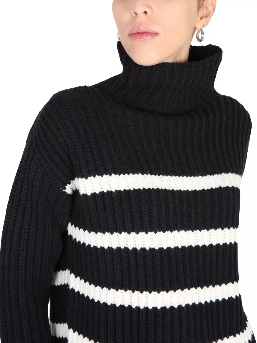 Pulovere Turtleneck Shirt - Img 4