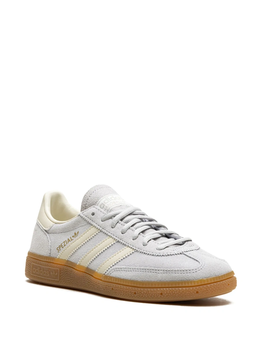 Sneakers adidas Originals gri din piele intoarsa - Img 2