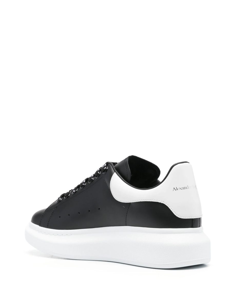 Sneakers Alexander McQueen negri din piele - Img 3