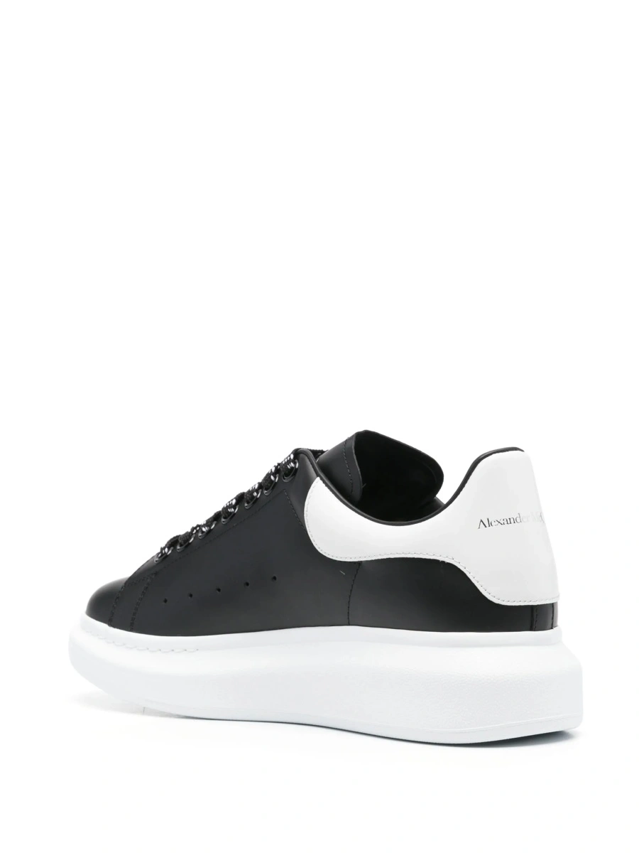 Sneakers Alexander McQueen negri din piele - Img 3