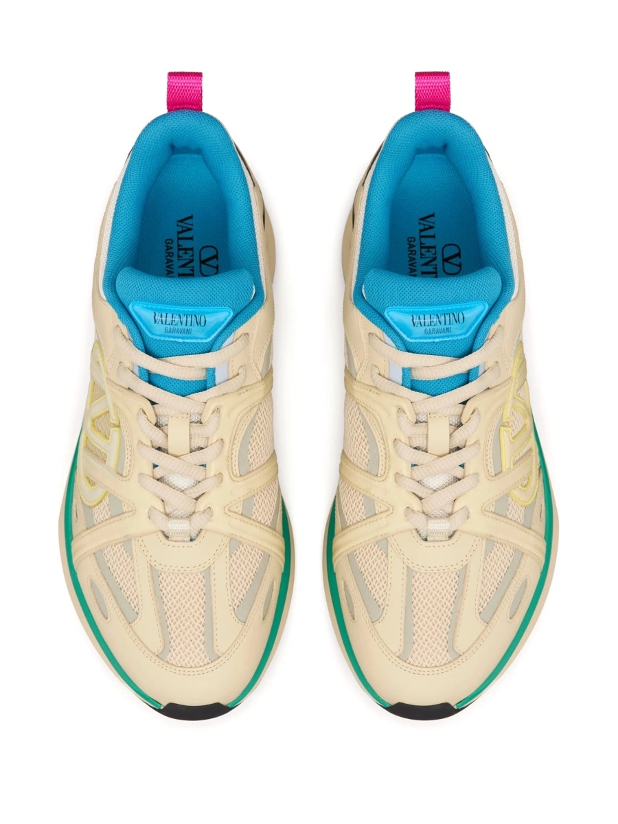 Sneakers Valentino Garavani neutri din piele si material textil - Img 4
