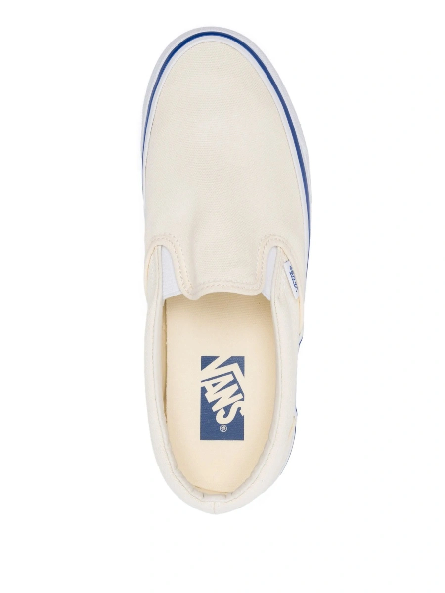 Sneakers Vans albi din material textil - Img 4