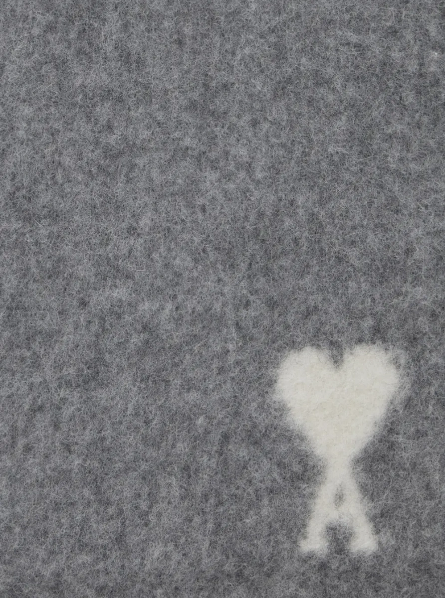 Esarfa Scarf in alpaca and wool with gray AMI de Coeur jacquard unisex - Img 3