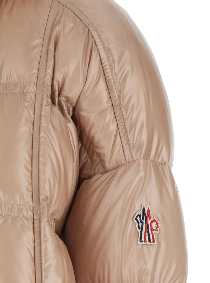 Geaca de iarna Moncler Grenoble bej din tesatura tehnica - Img 3