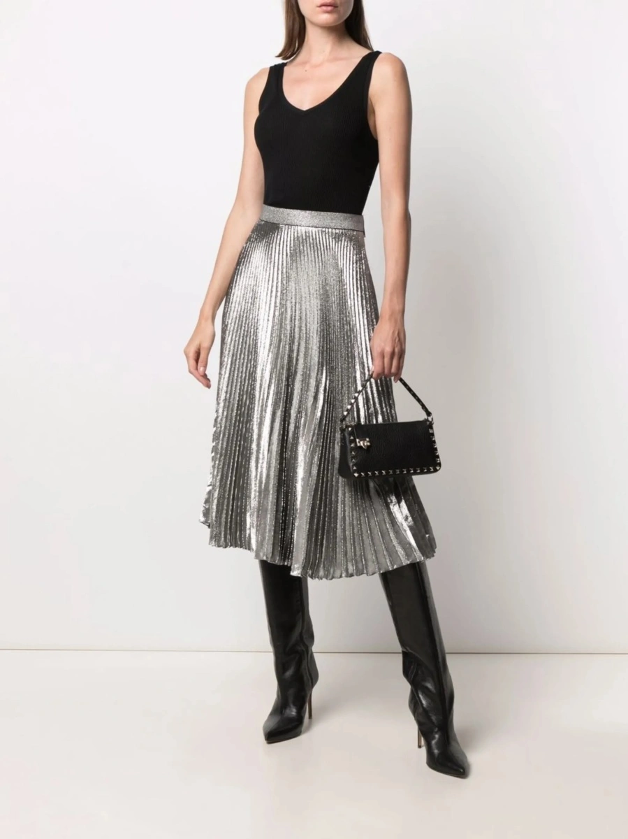 Geanta tip postas Valentino Garavani Rockstud neagra din zamak si piele - Img 2