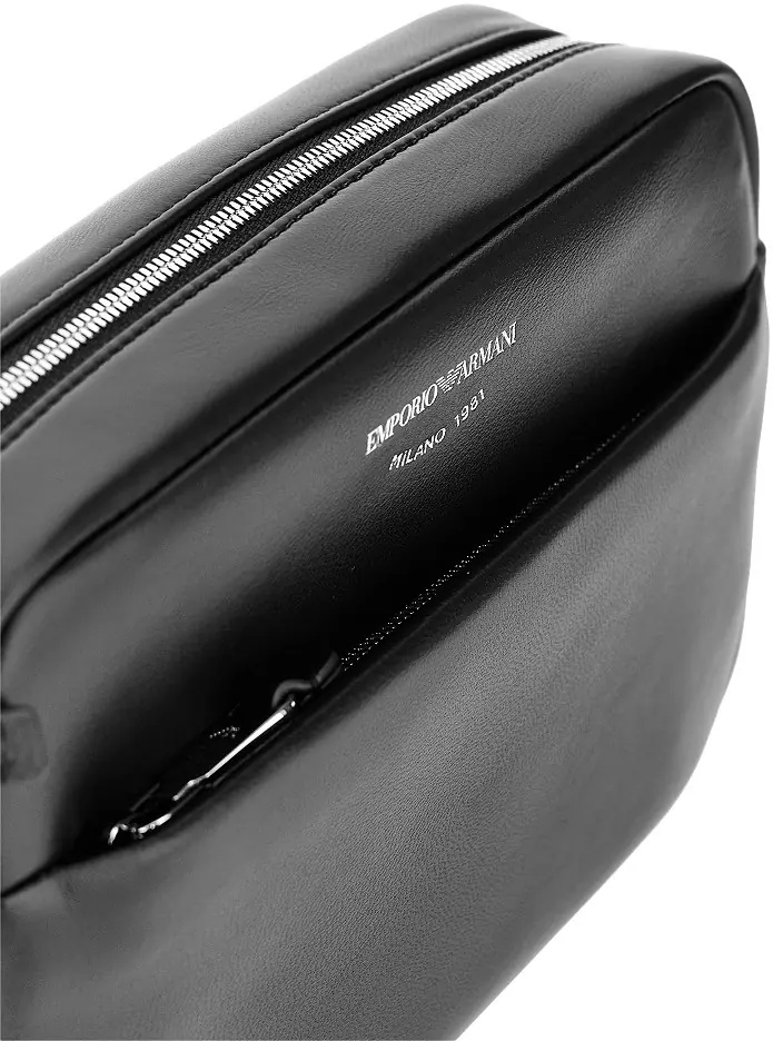 Genti Leather camera bag with logo - Img 4