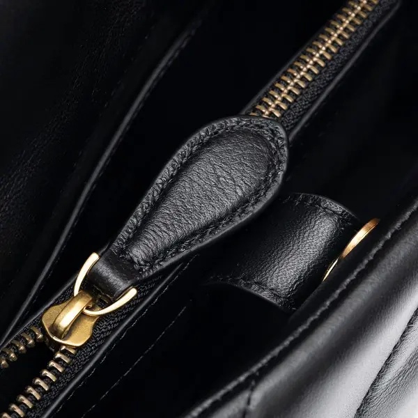 Genti Love Mini Puff nappa leather bag - Img 3