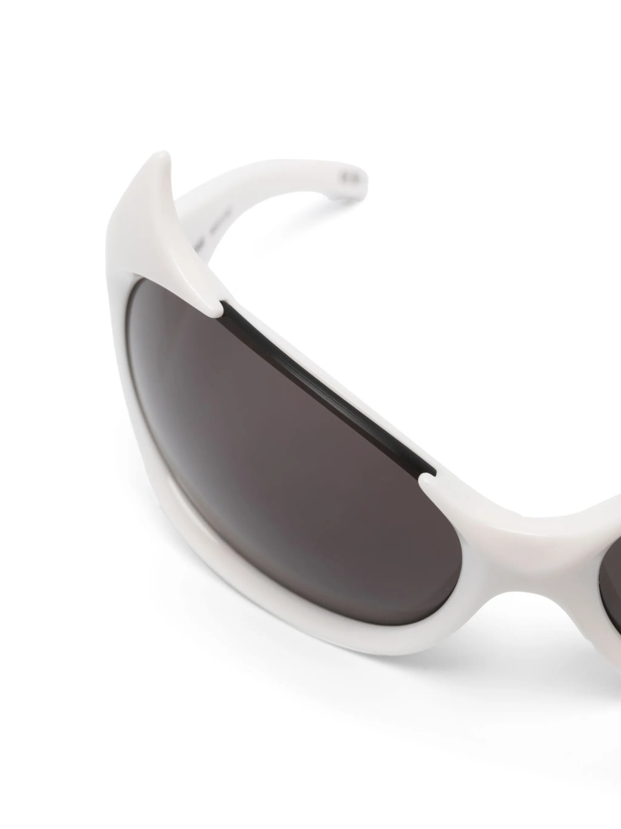 Ochelari de soare Balenciaga albi - Img 3