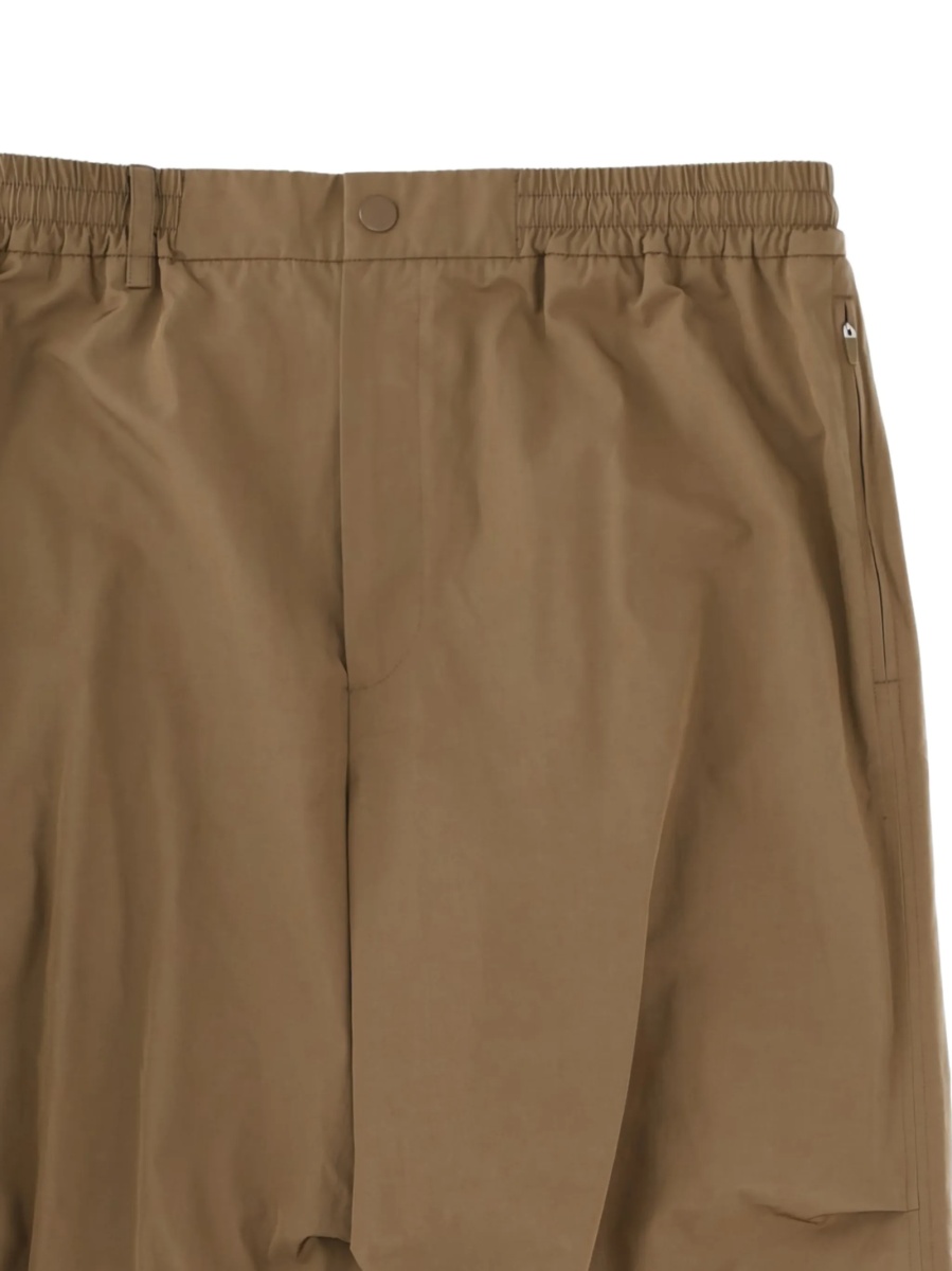 Pantaloni evazati A.P.C. maro - Img 2