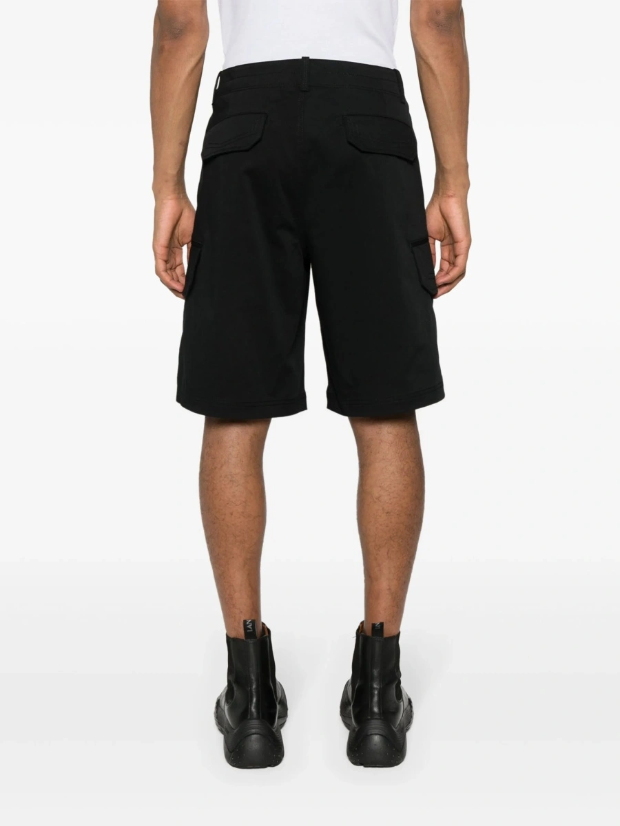 Pantaloni scurti Moschino negri - Img 4