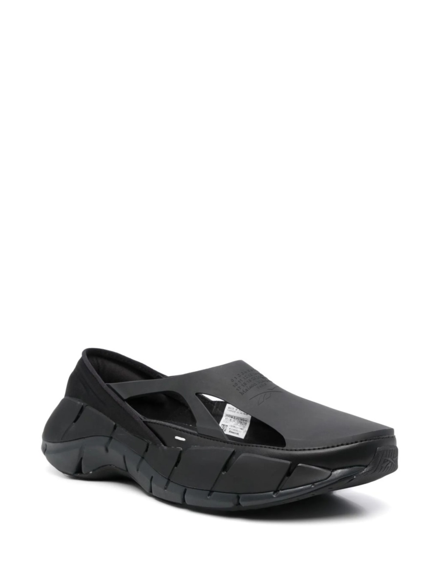 Pantofi slip-on MAISON MARGIELA X REEBOK negri din cauciuc si material textil - Img 2