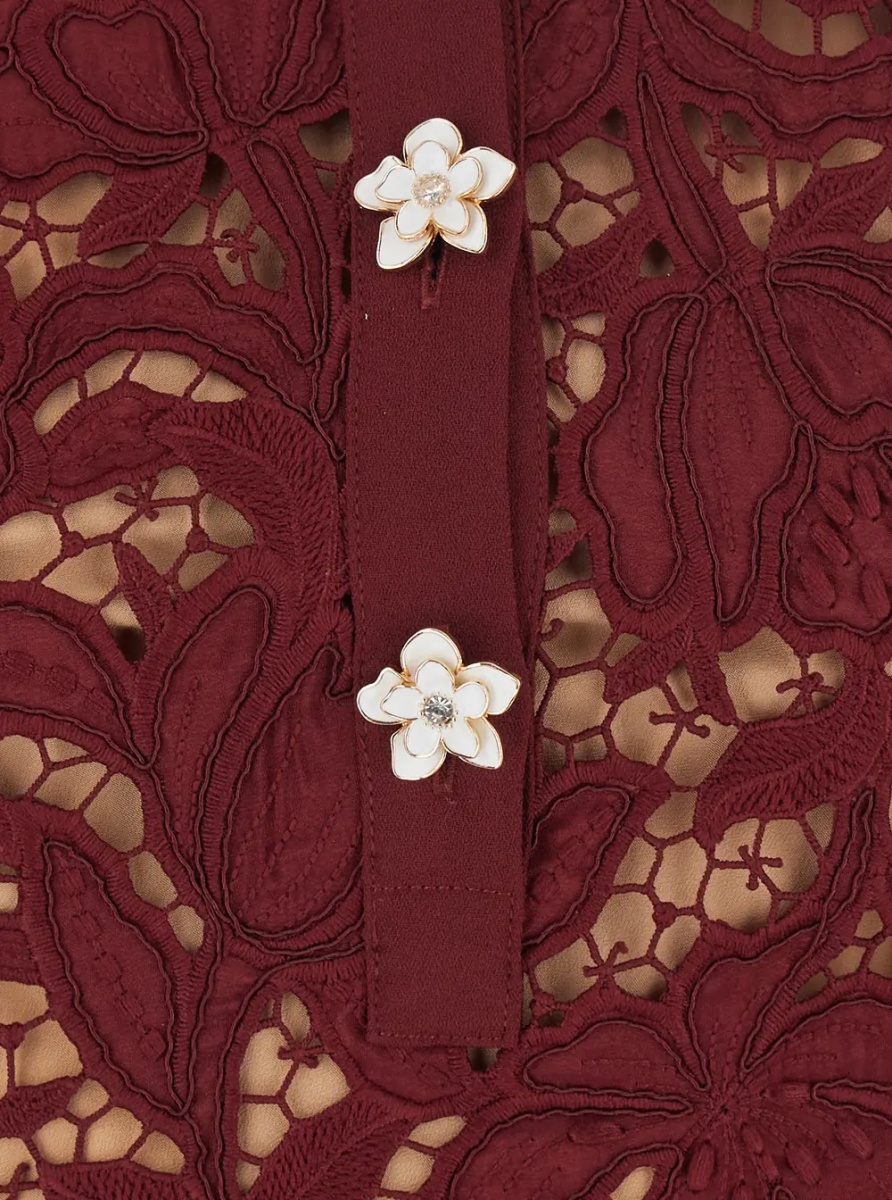 Rochii burgundy Mini dress with lace details and flower-shaped buttons in fabric for women - Img 3