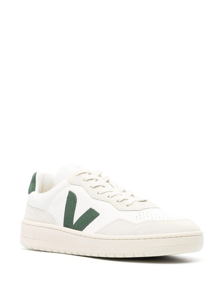 Sneakers VEJA albi din piele - Img 2