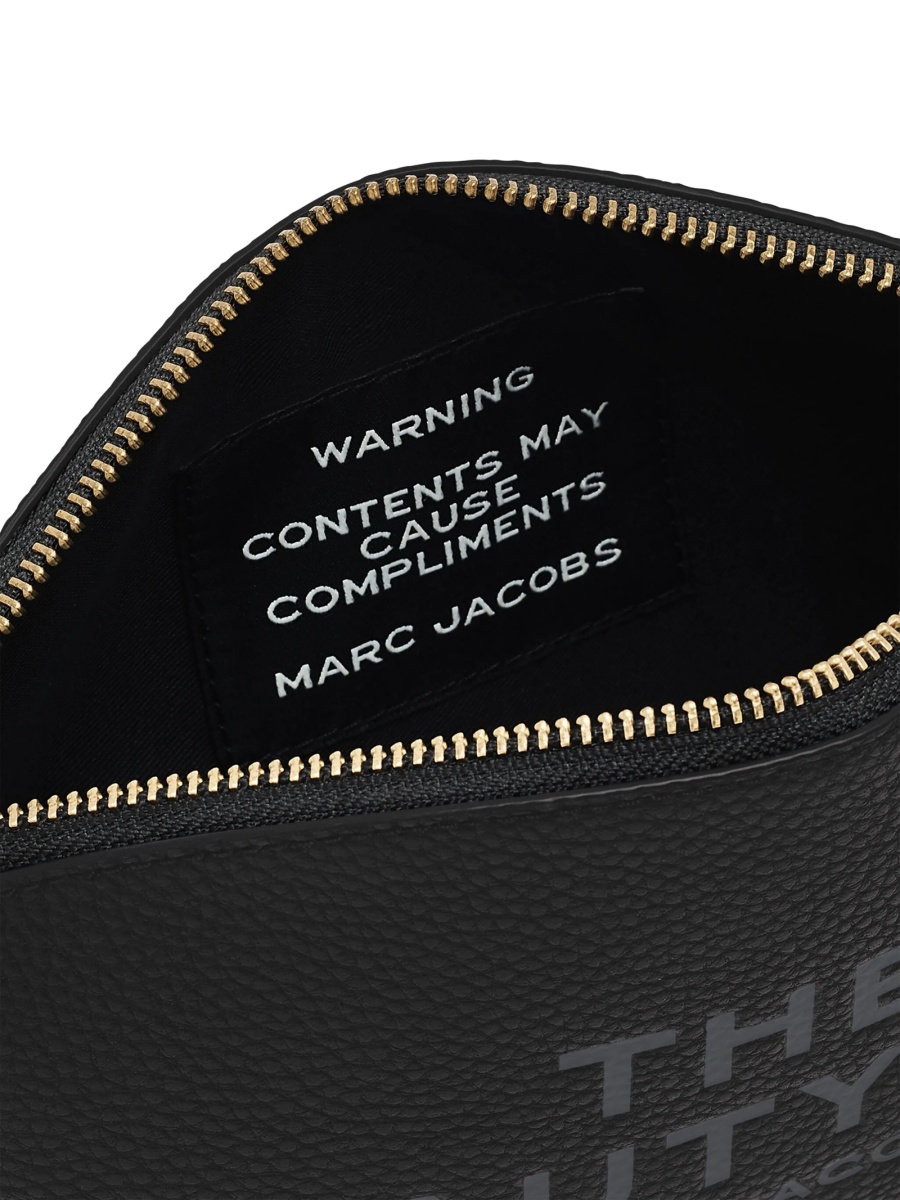 Accesorii de voiaj Marc Jacobs negre din poliuretan si piele - Img 3