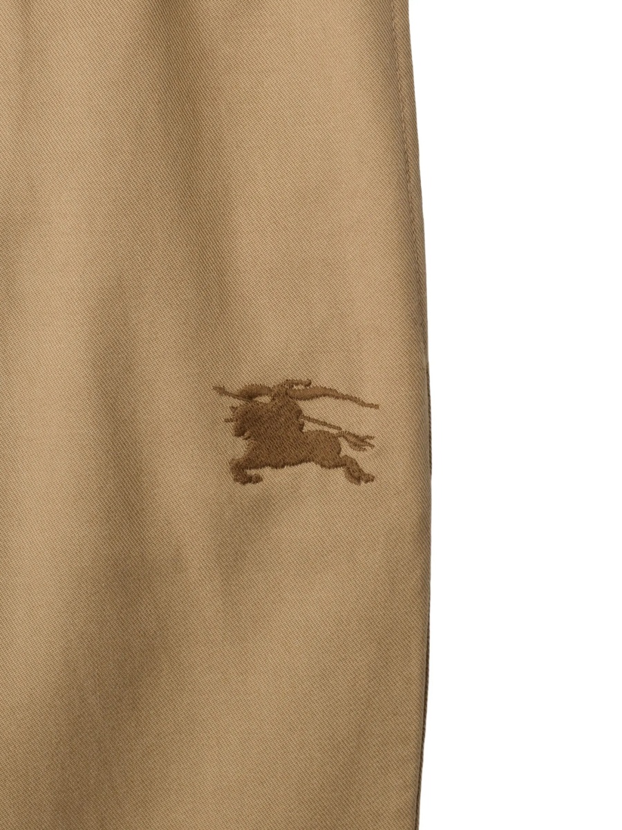 Chinos Burberry neutri din bumbac si lyocell - Img 3