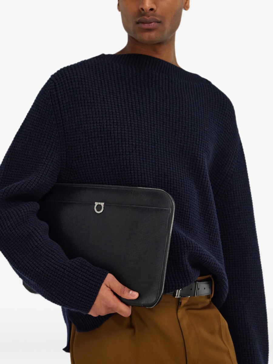 Geanta de laptop Ferragamo gancini neagra din piele - Img 2