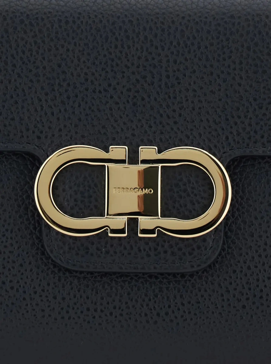 Geanta plic Ferragamo neagra din piele - Img 3