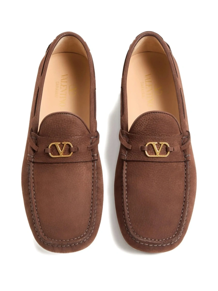 Mocasini Brown Loafers with Round Toe and VLogo Plaque in Suede Man - Img 7