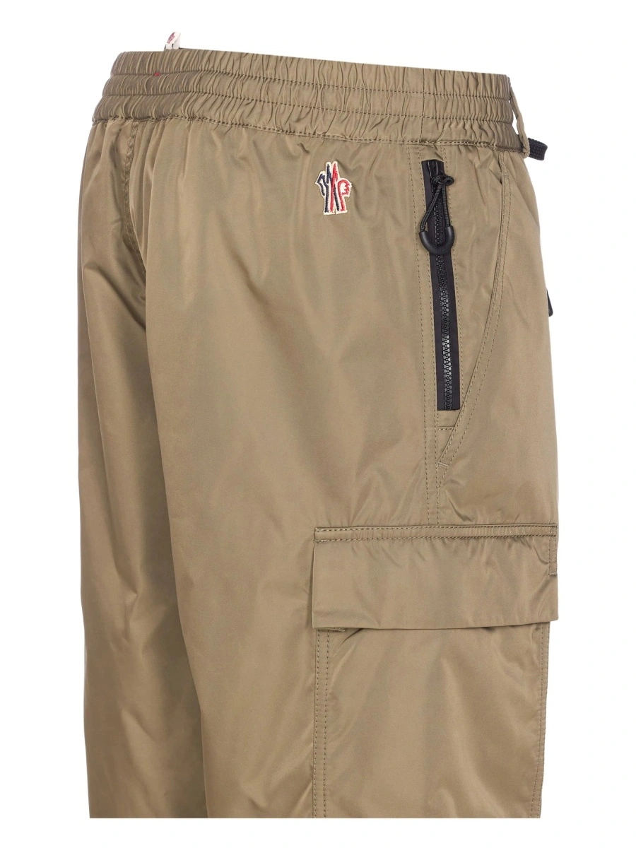 Pantaloni conici Moncler Grenoble maro - Img 3