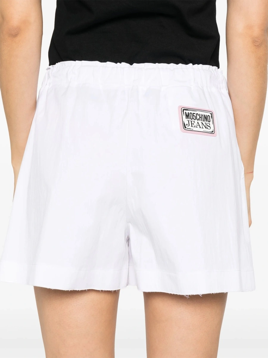 Pantaloni scurti MOSCHINO JEANS albi - Img 5