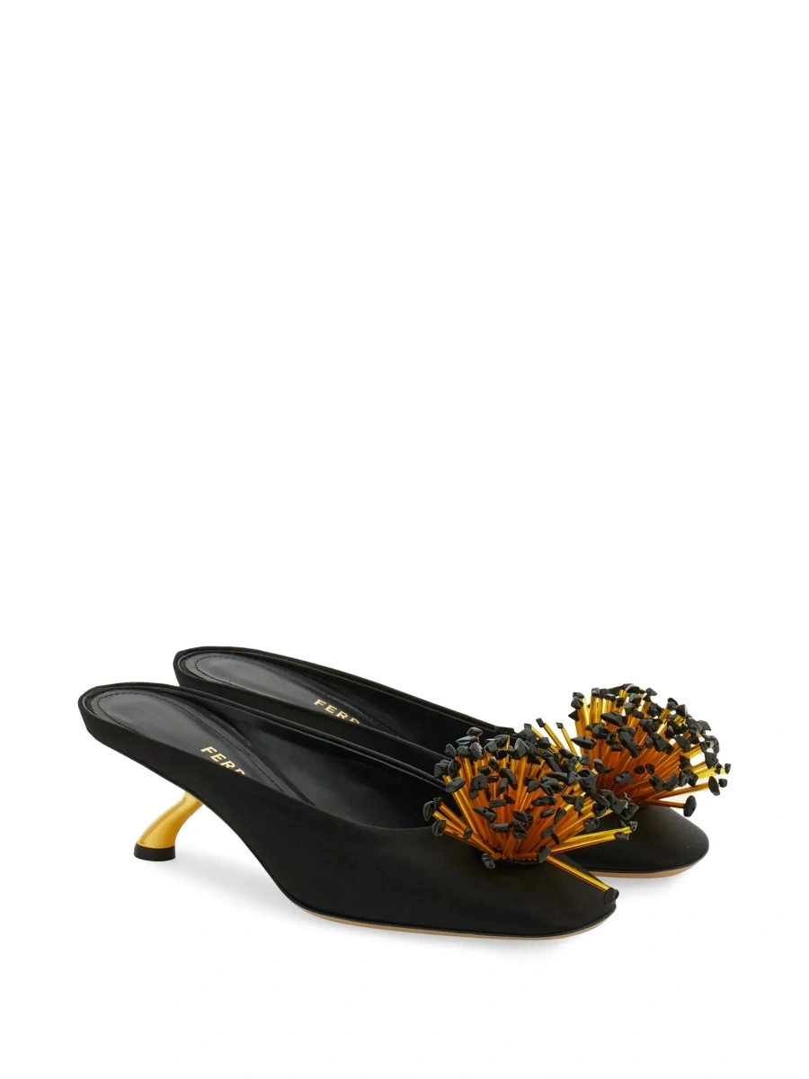 Sandale cu toc Ferragamo negre din textil - Img 4