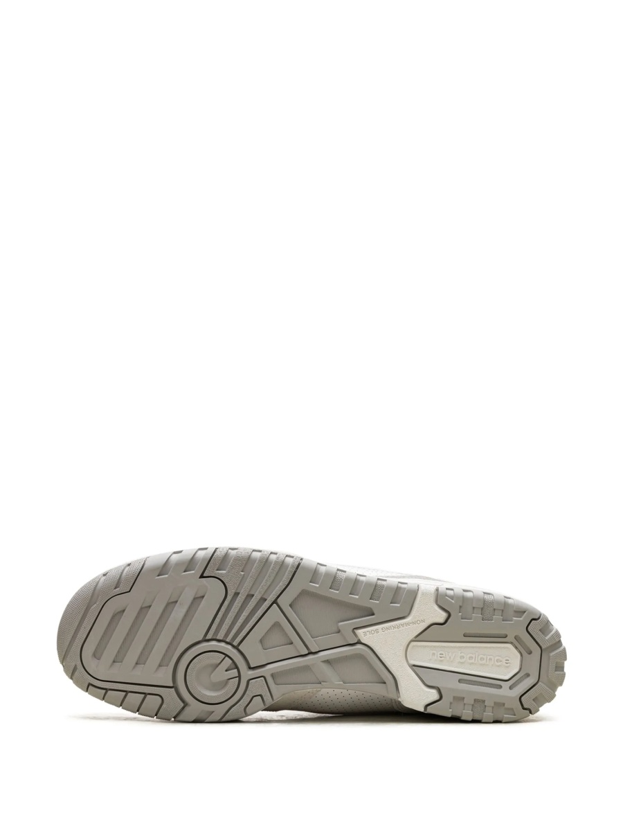 Sneakers New Balance albi din piele si material textil - Img 4