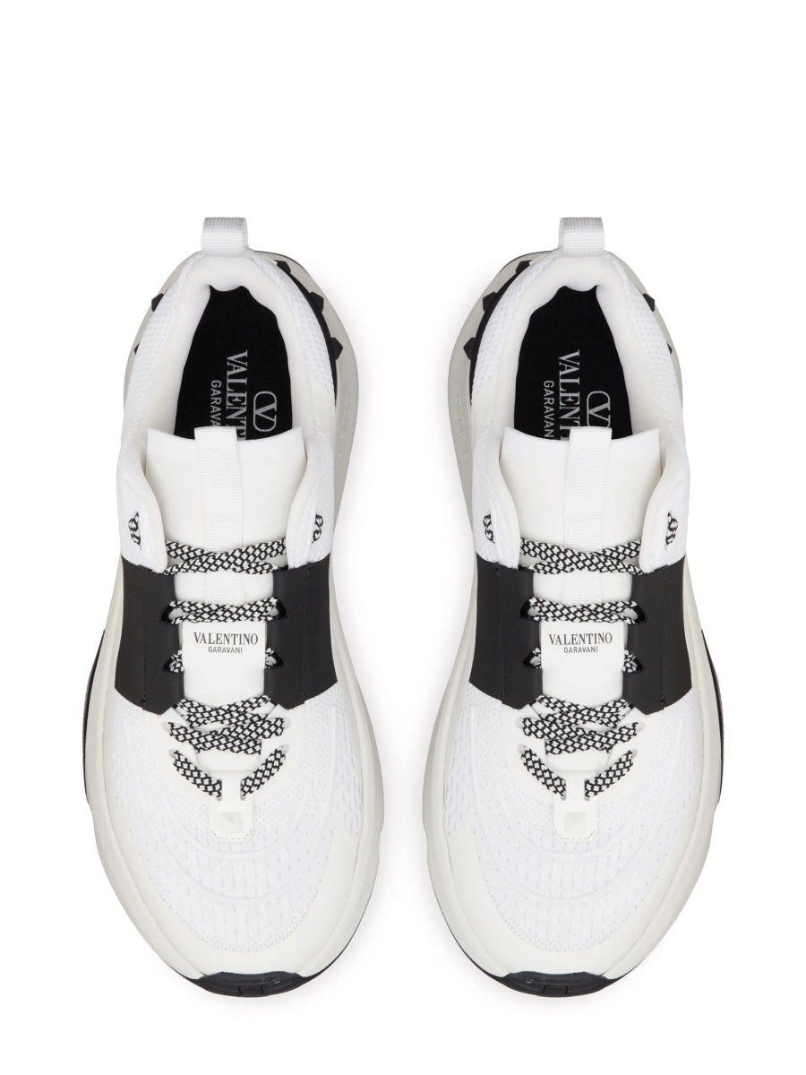 Sneakers Valentino Garavani Rockstud albi din piele si vascoza - Img 8