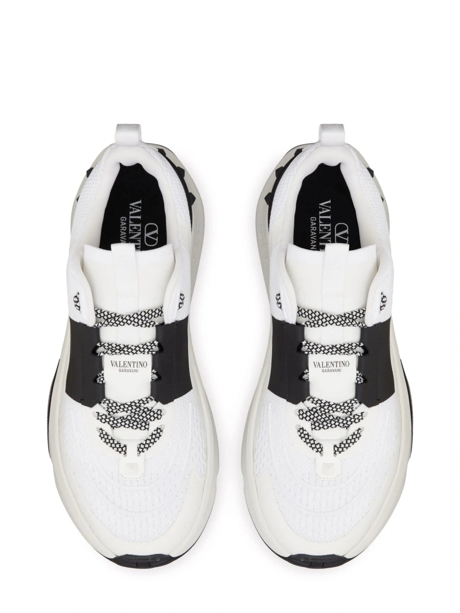 Sneakers Valentino Garavani Rockstud albi din piele si vascoza - Img 8