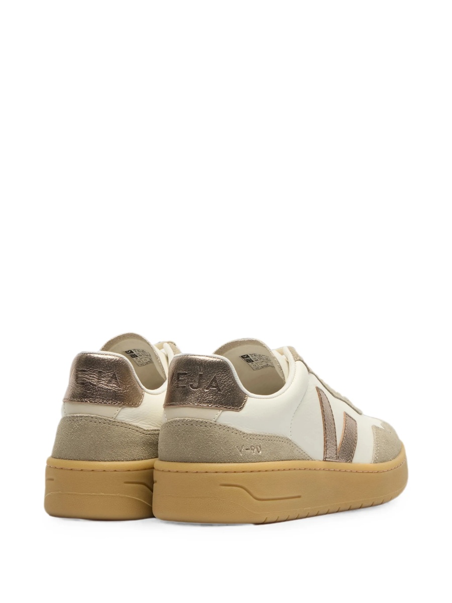 Sneakers VEJA neutri din piele - Img 3