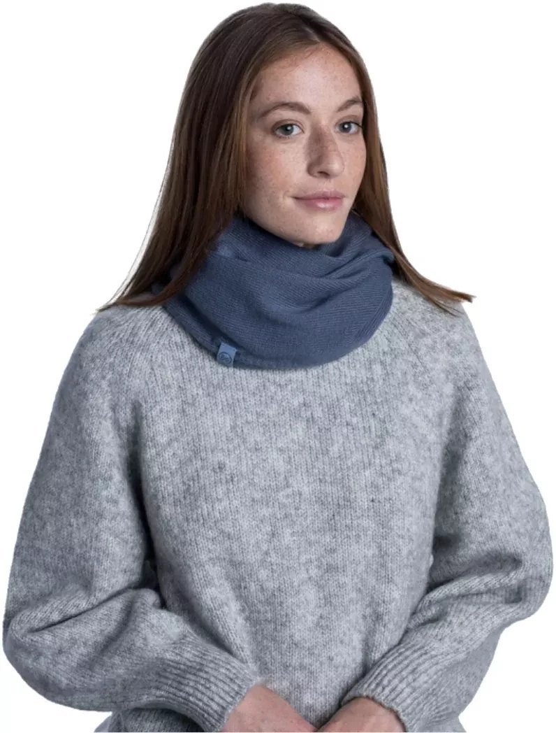Yulia Knitted Infinity Scarf - Img 3