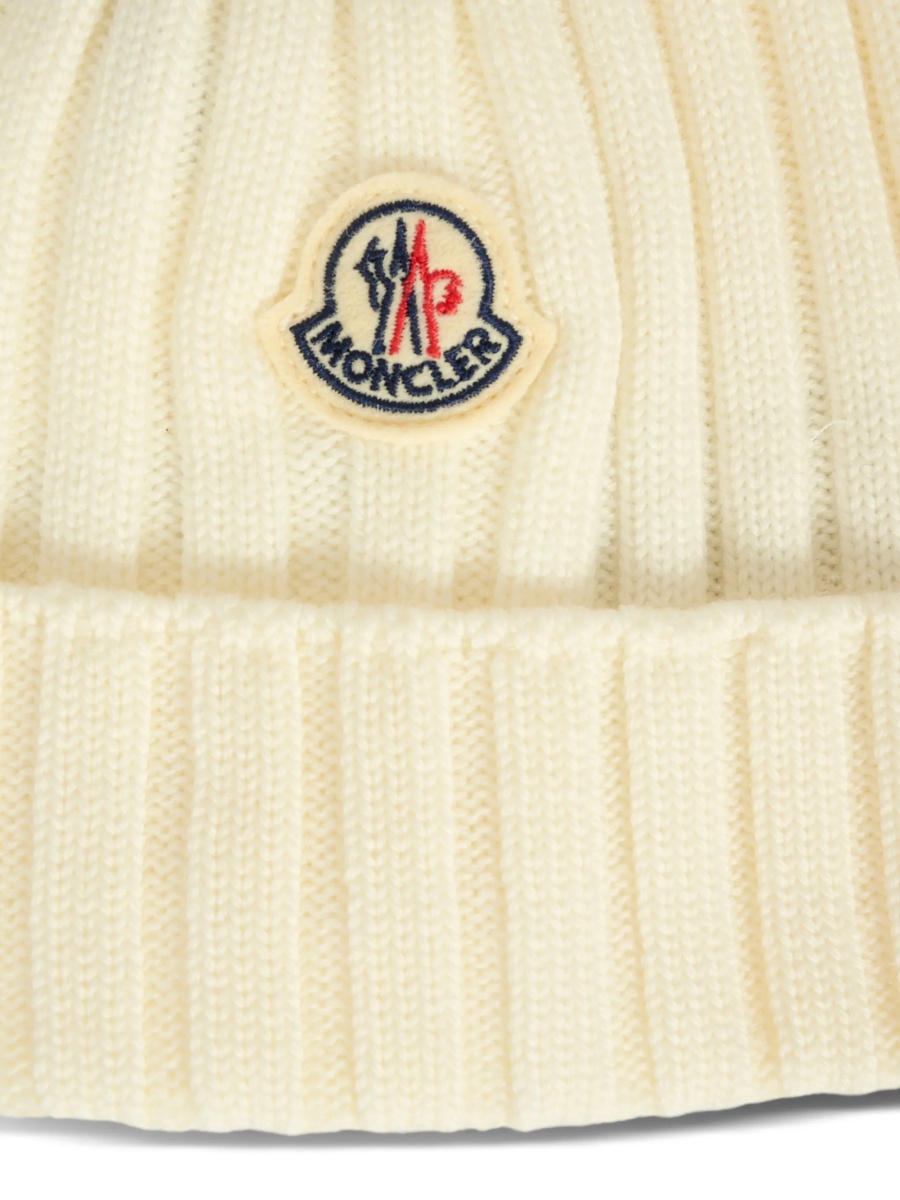 Caciula Moncler alba - Img 3